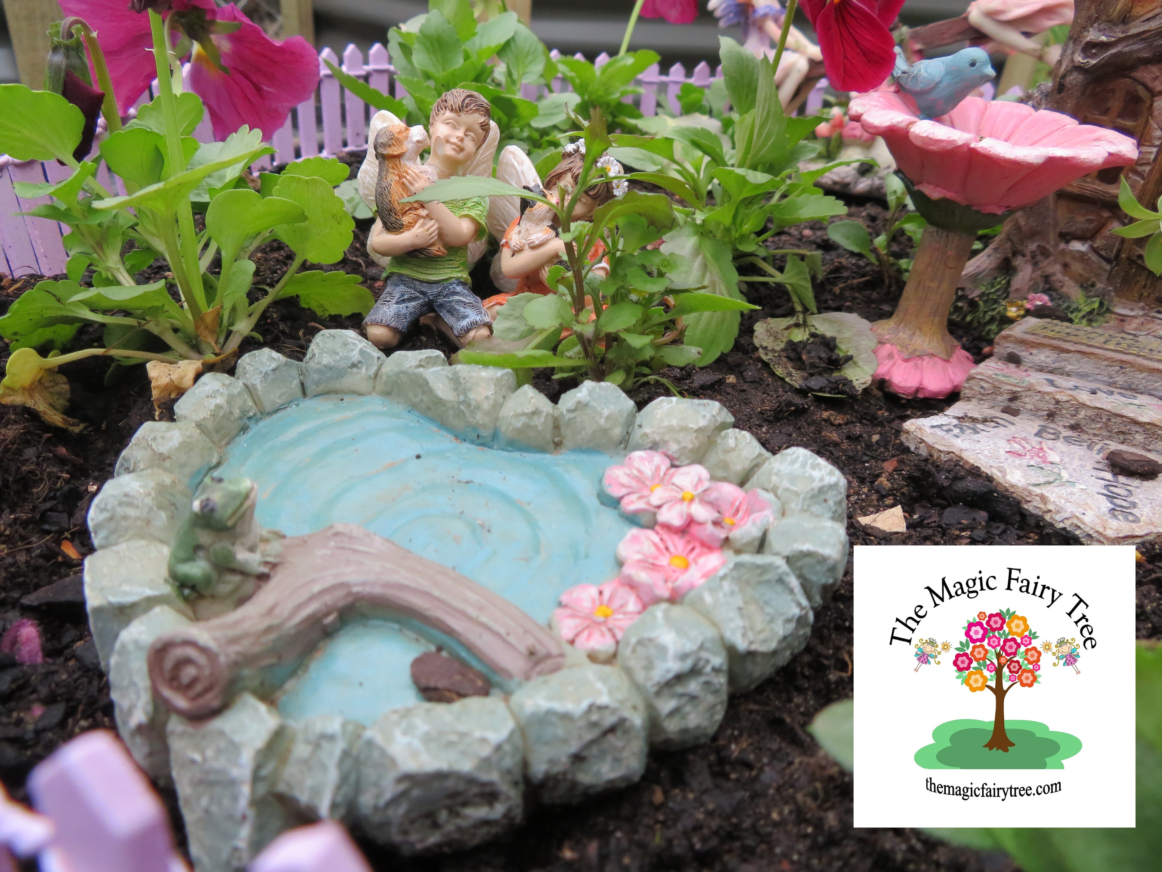 Fairy Garden Heart Pond image 3