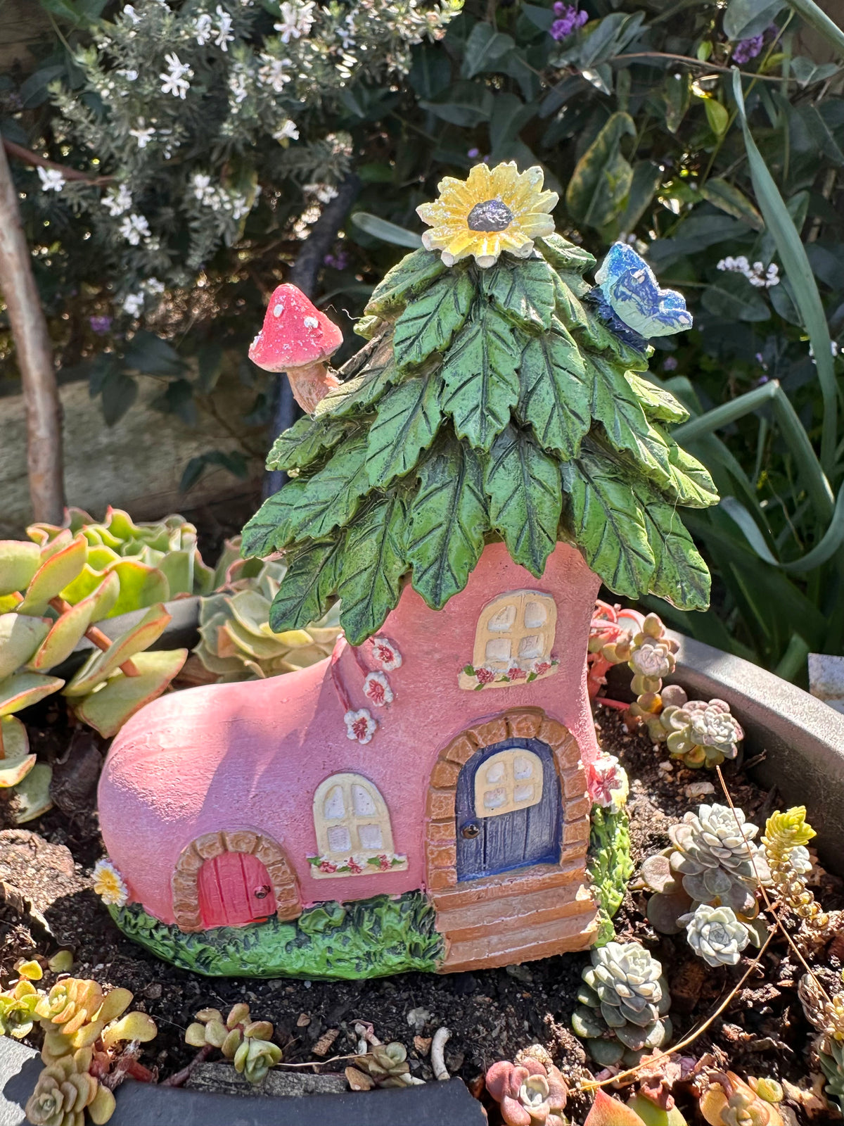 14cm Fairy Boot House