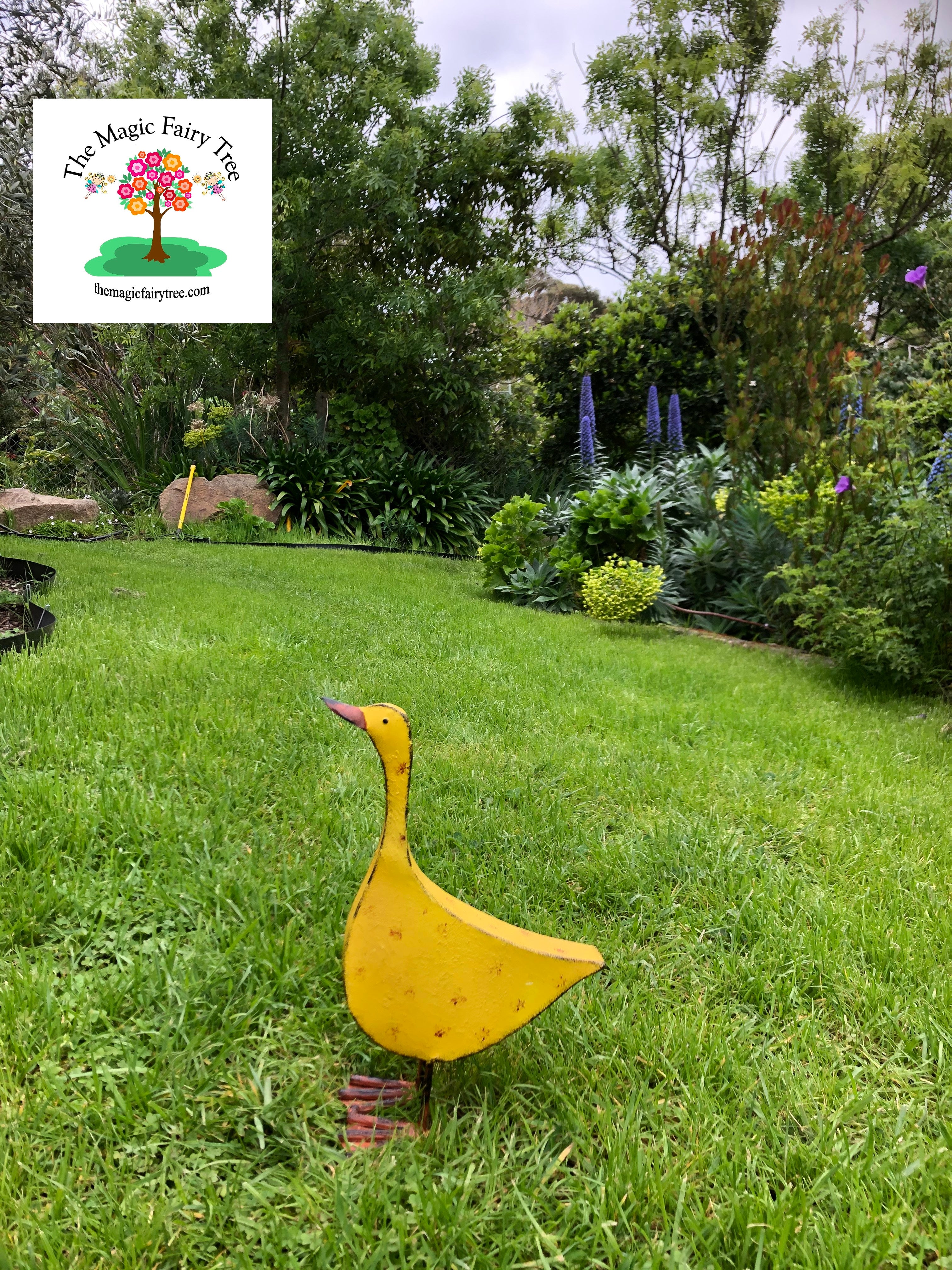 36cm Rustic Yellow Metal Duck image 3