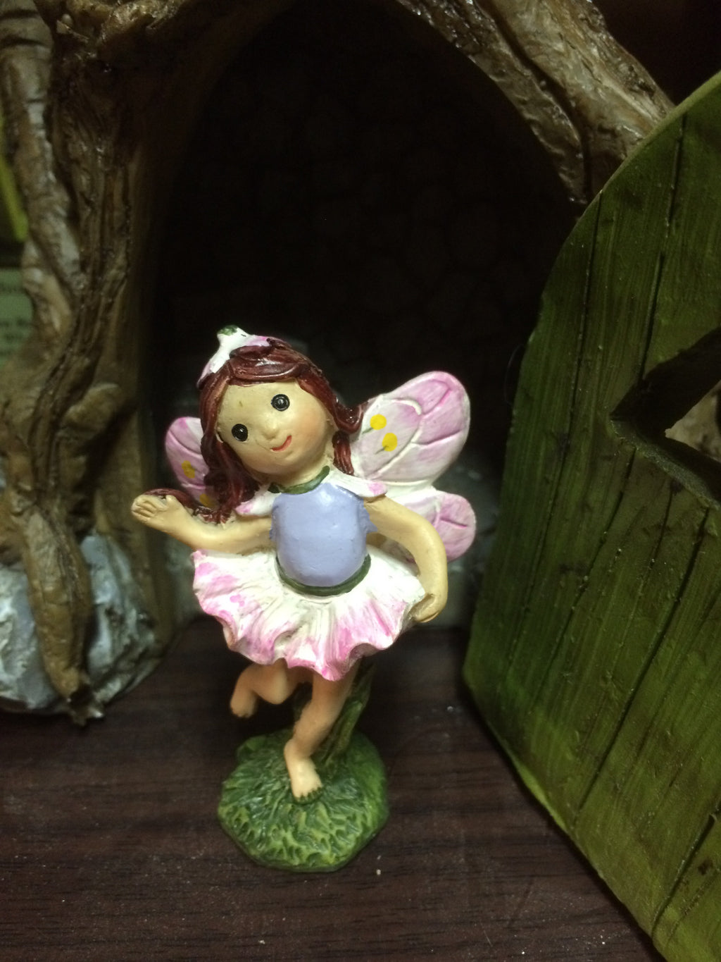 7cm Mini World Fairytale Dancing Figurine image 2
