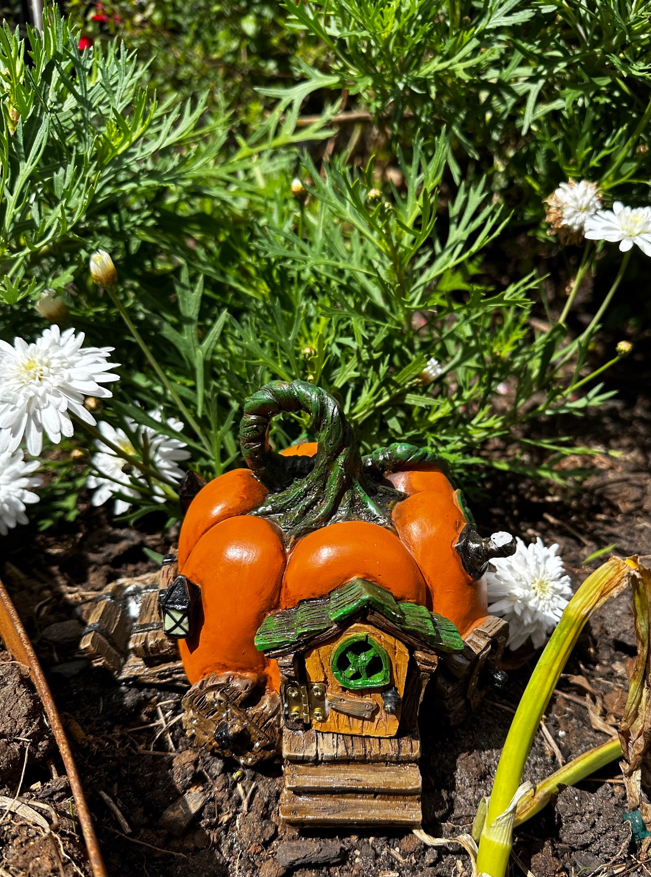 Fiddlehead Pumpkin Carriage Fairy House image 4