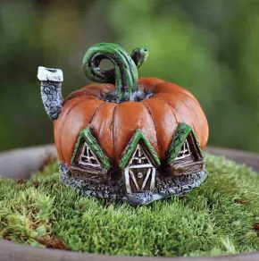 Fiddlehead Micro Pumpkin Fairy House image 0