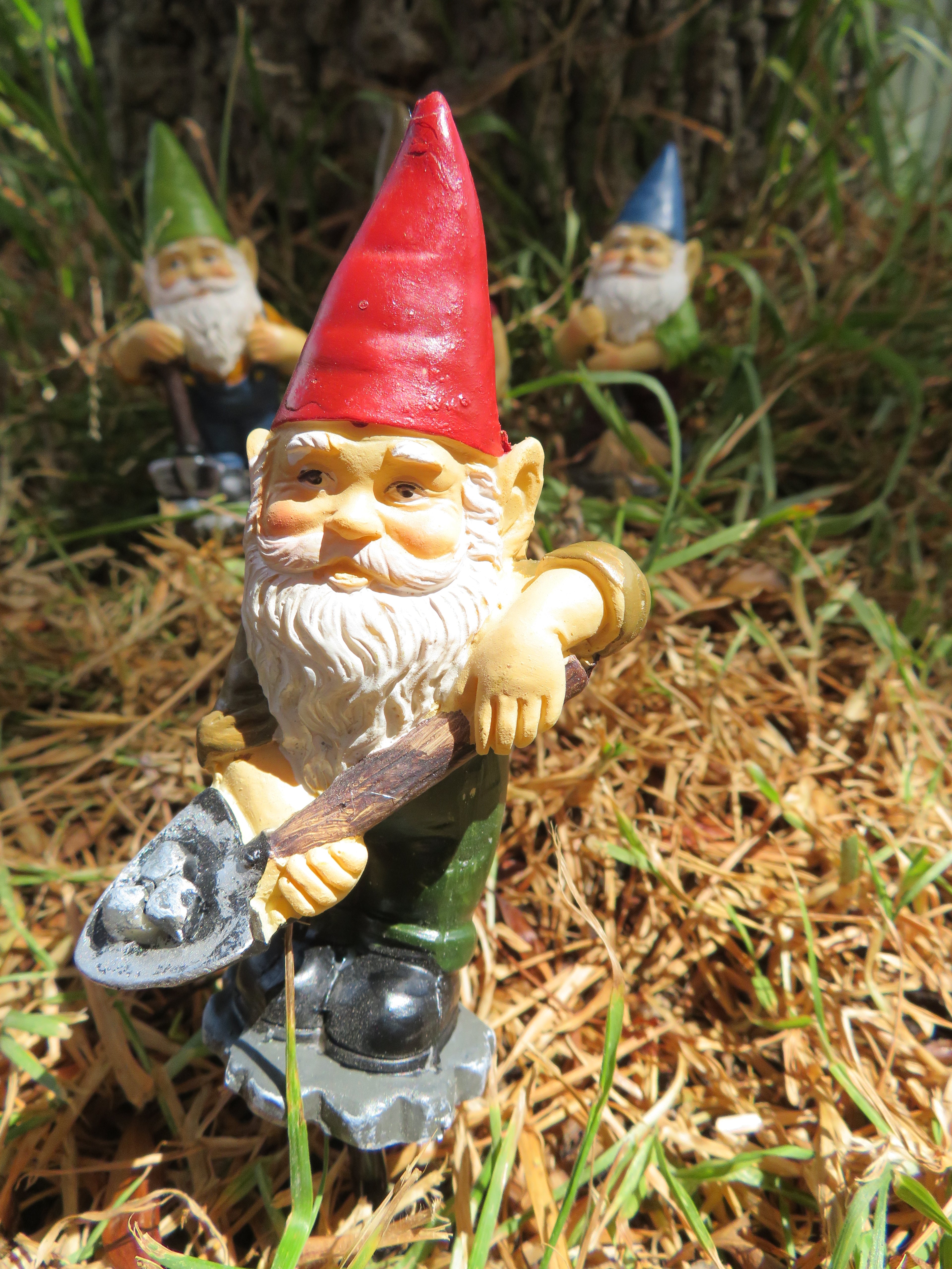 12cm garden gnome stakes image 8