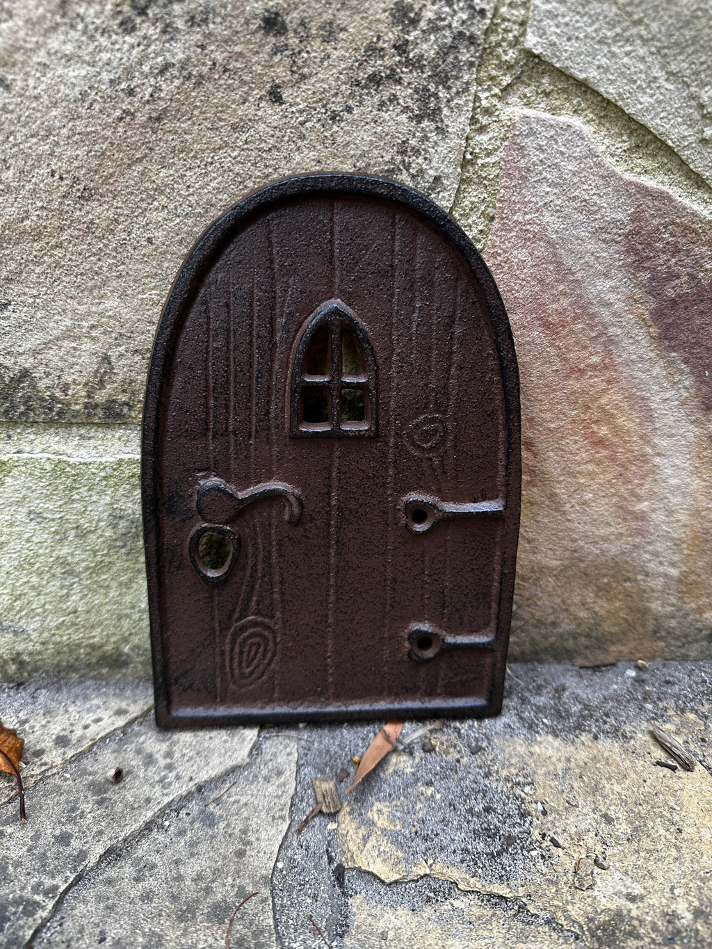 Cast iron fairy door image 9