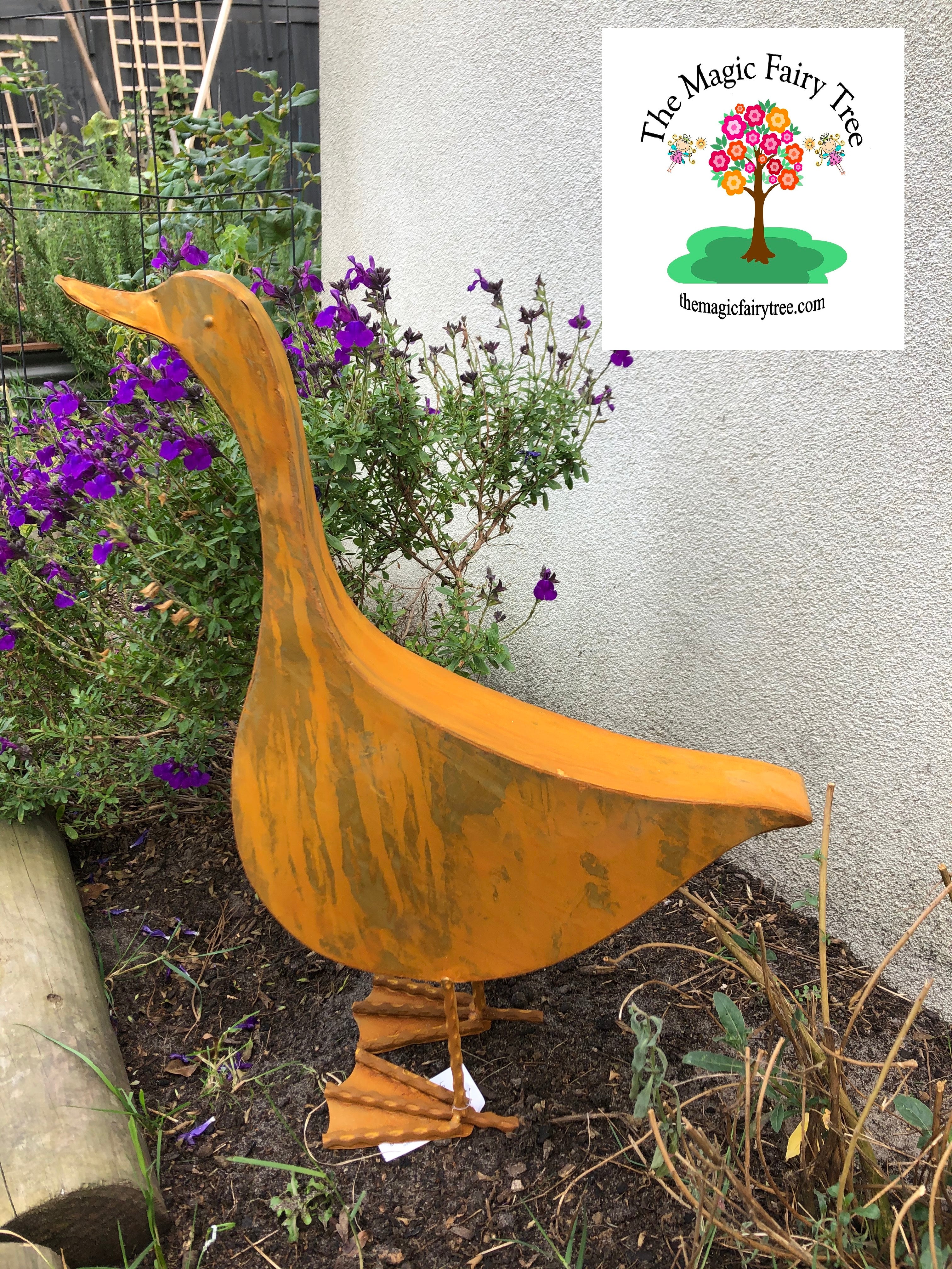 36cm Rusty Metal Duck image 1