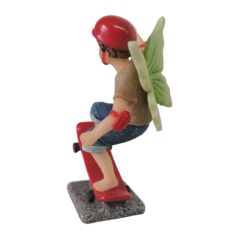Fairy Noah riding skateboard image 2
