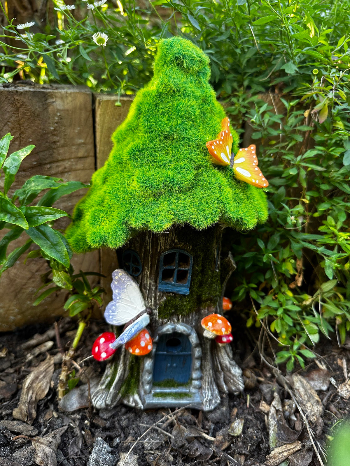 32cm solar powered grass roof fairy house image 0