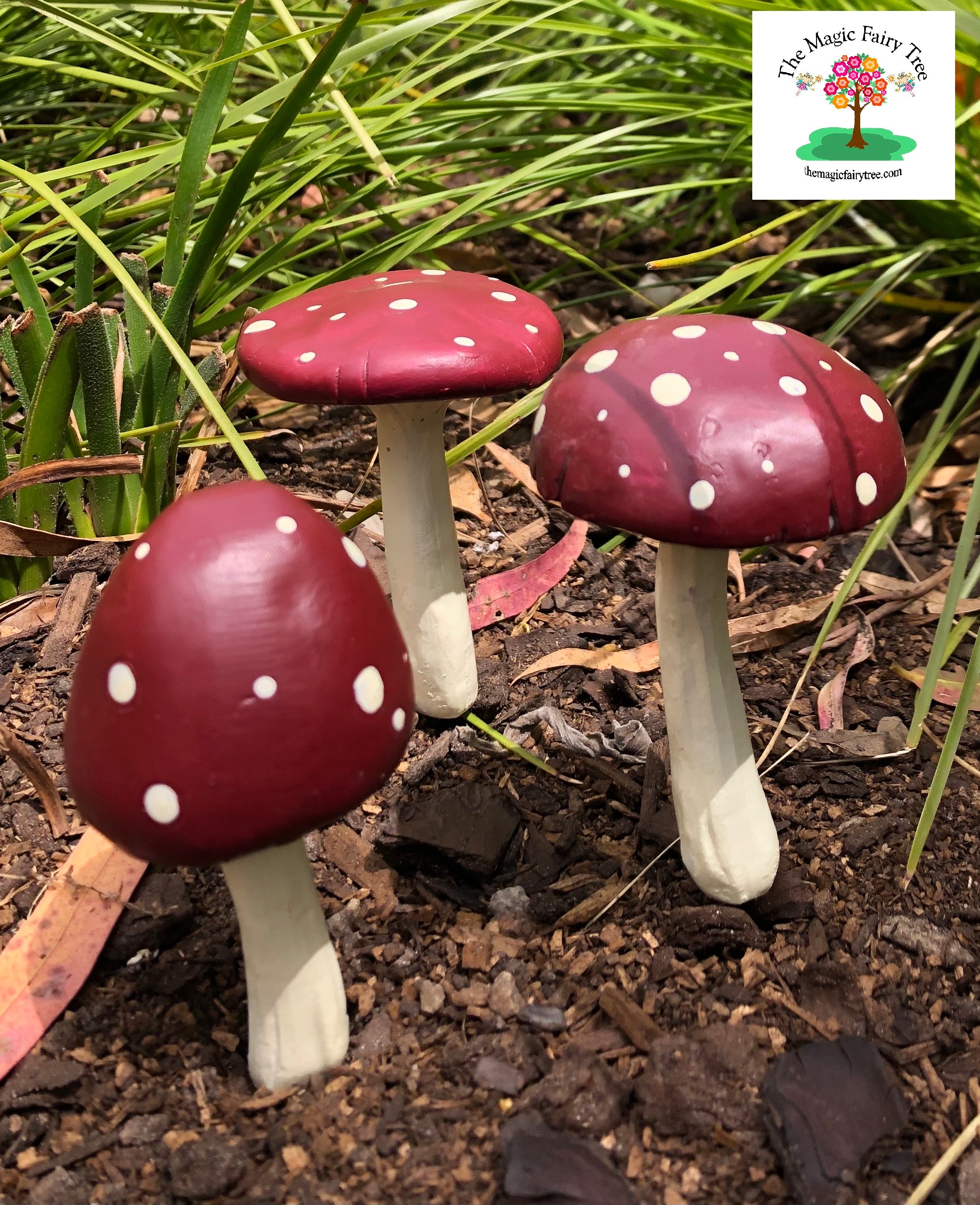Set of 3 mushroom stakes image 0