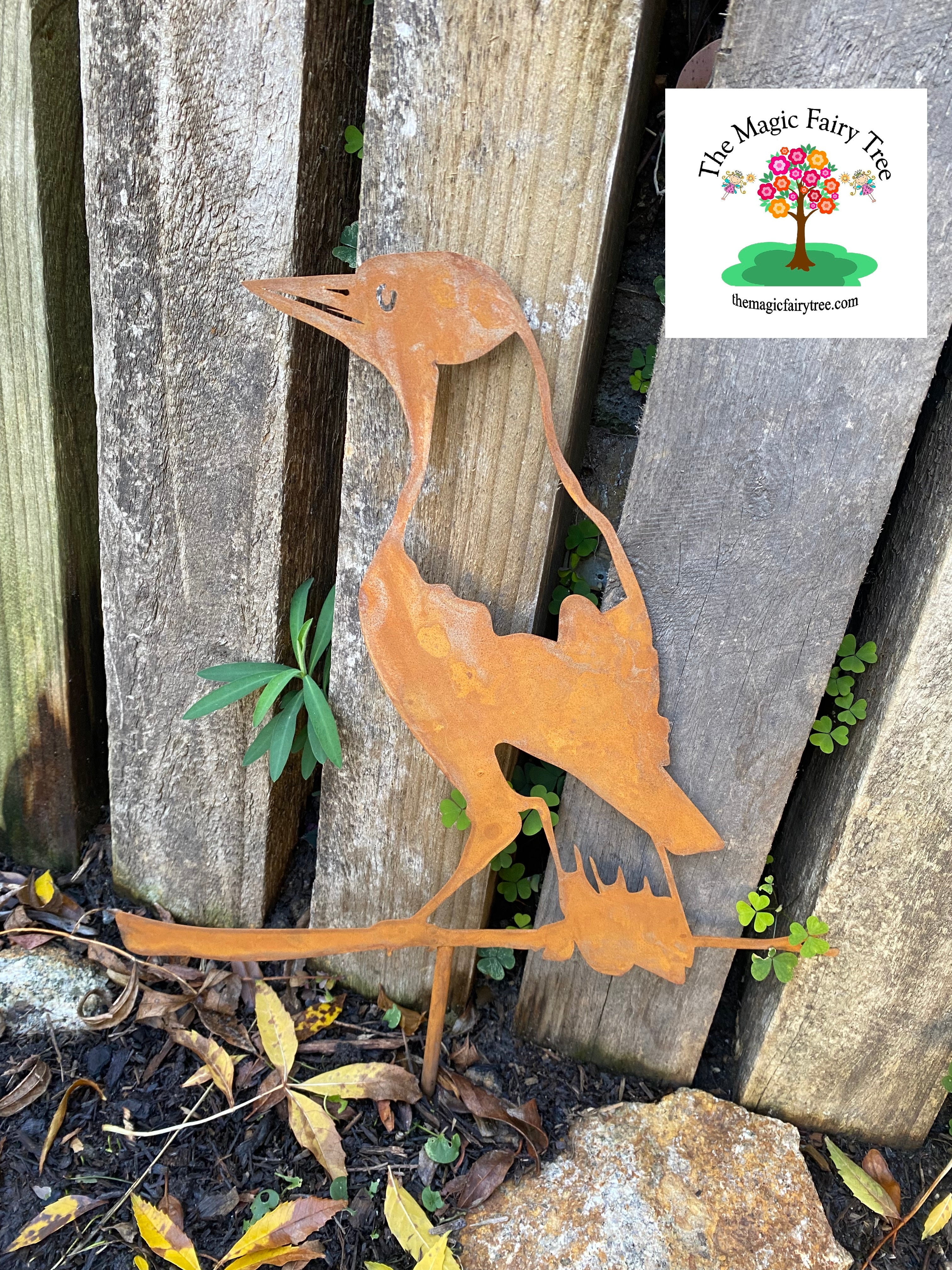 Pair of rusty metal magpie ground stakes image 2