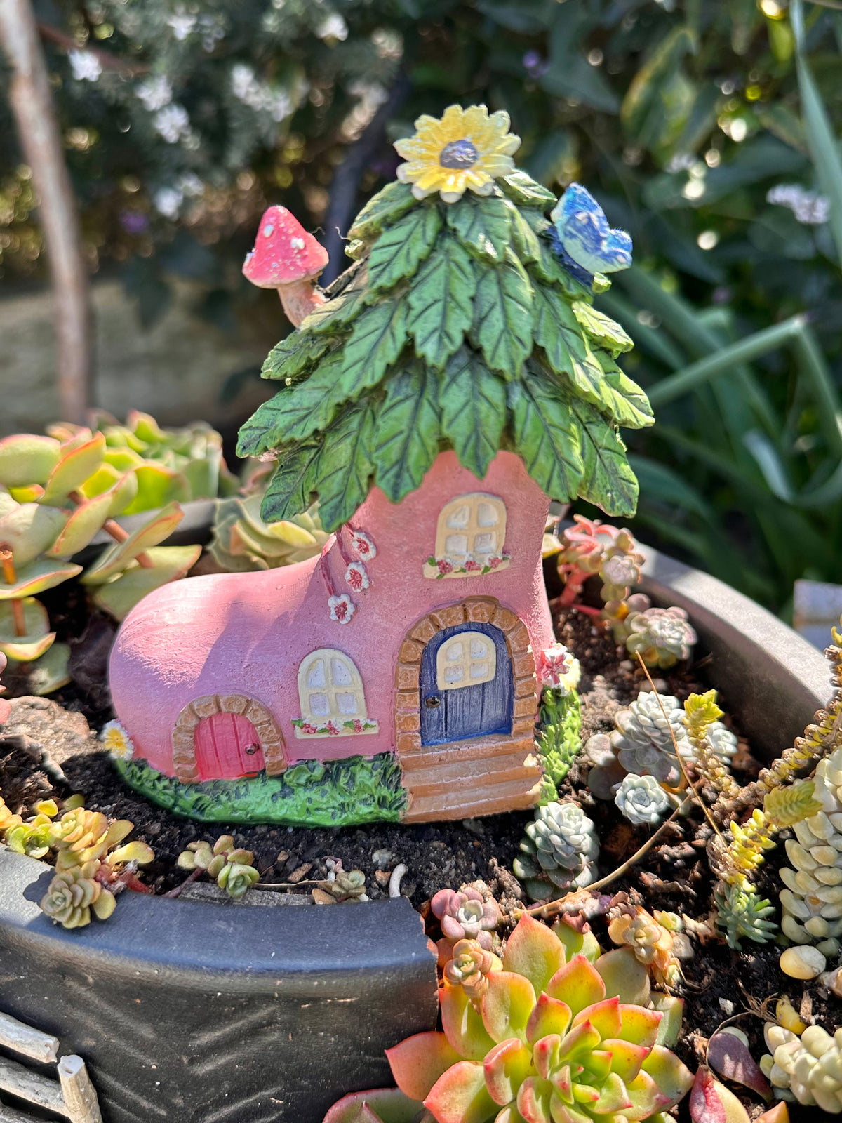 14cm Fairy Boot House