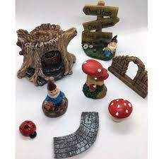 Gnome fairy garden set image 3