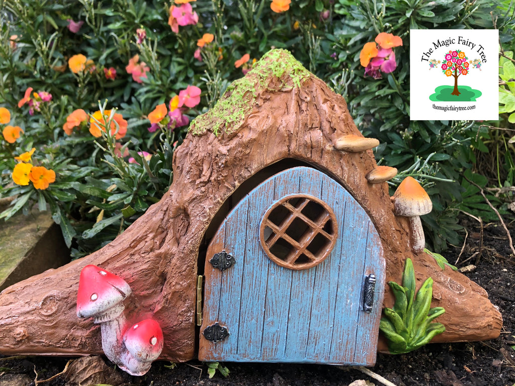 Solar Hobbit House with opening door image 4