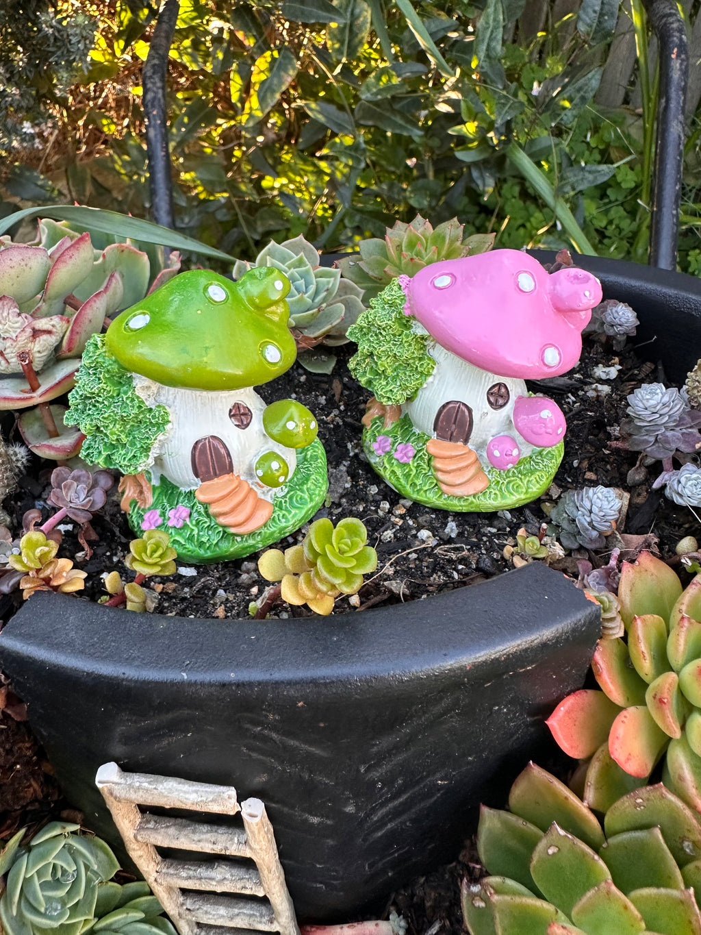 5cm miniature mushroom house