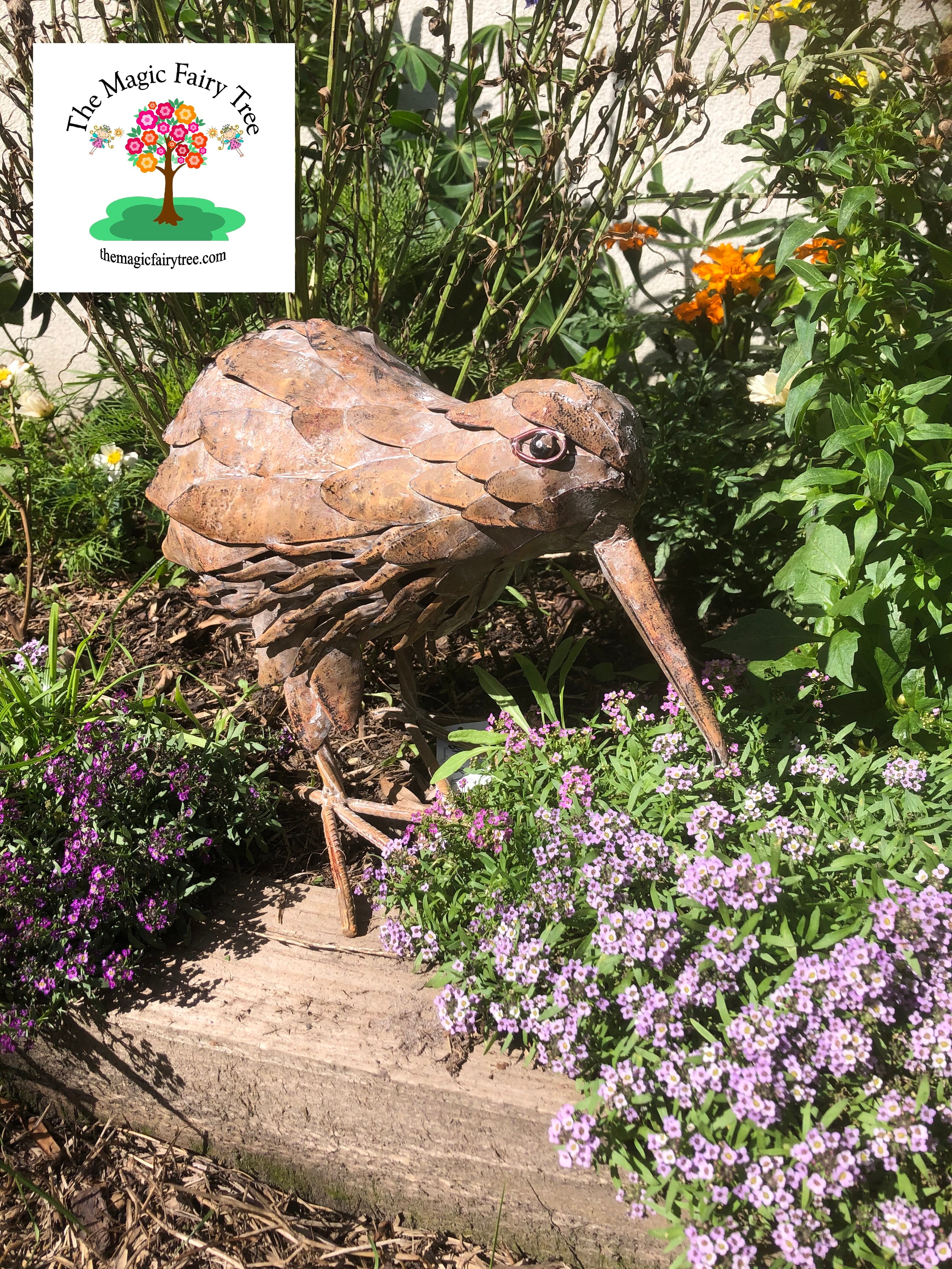 Metal Kiwi Sculpture image 0