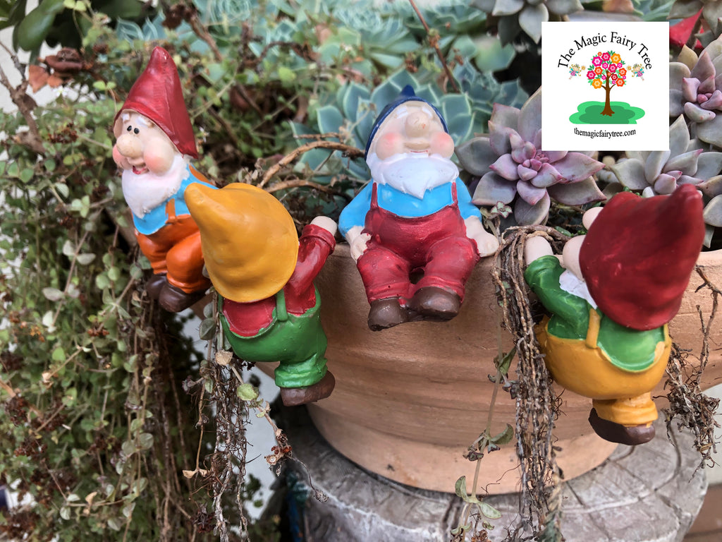 Gnome pot sitters image 0