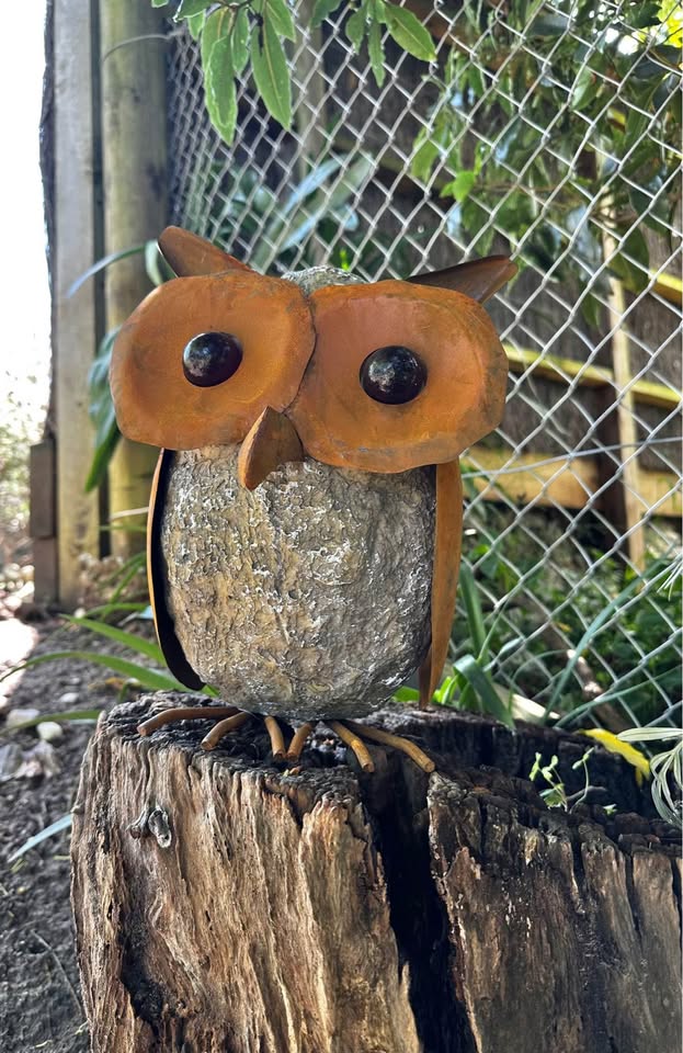 XL Rust and Resin Owl Decor