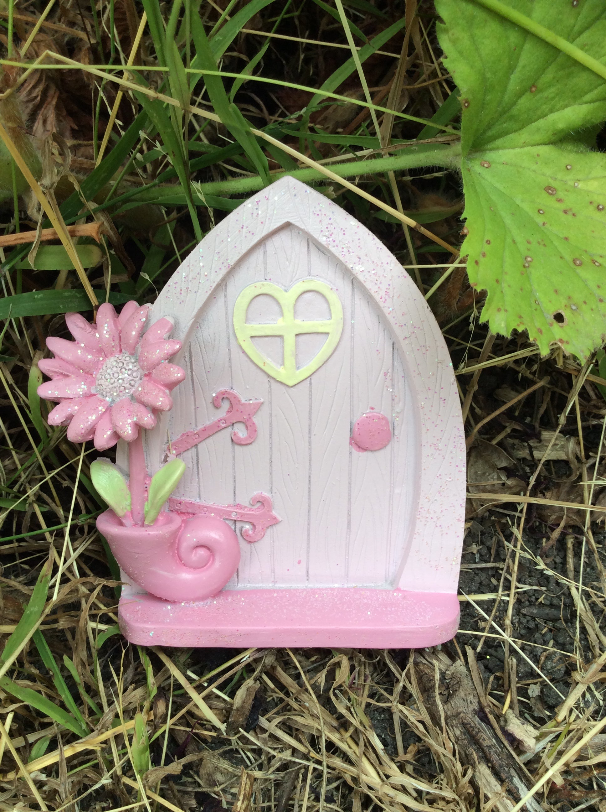 Pink fairy door - arch - 10cm image 1