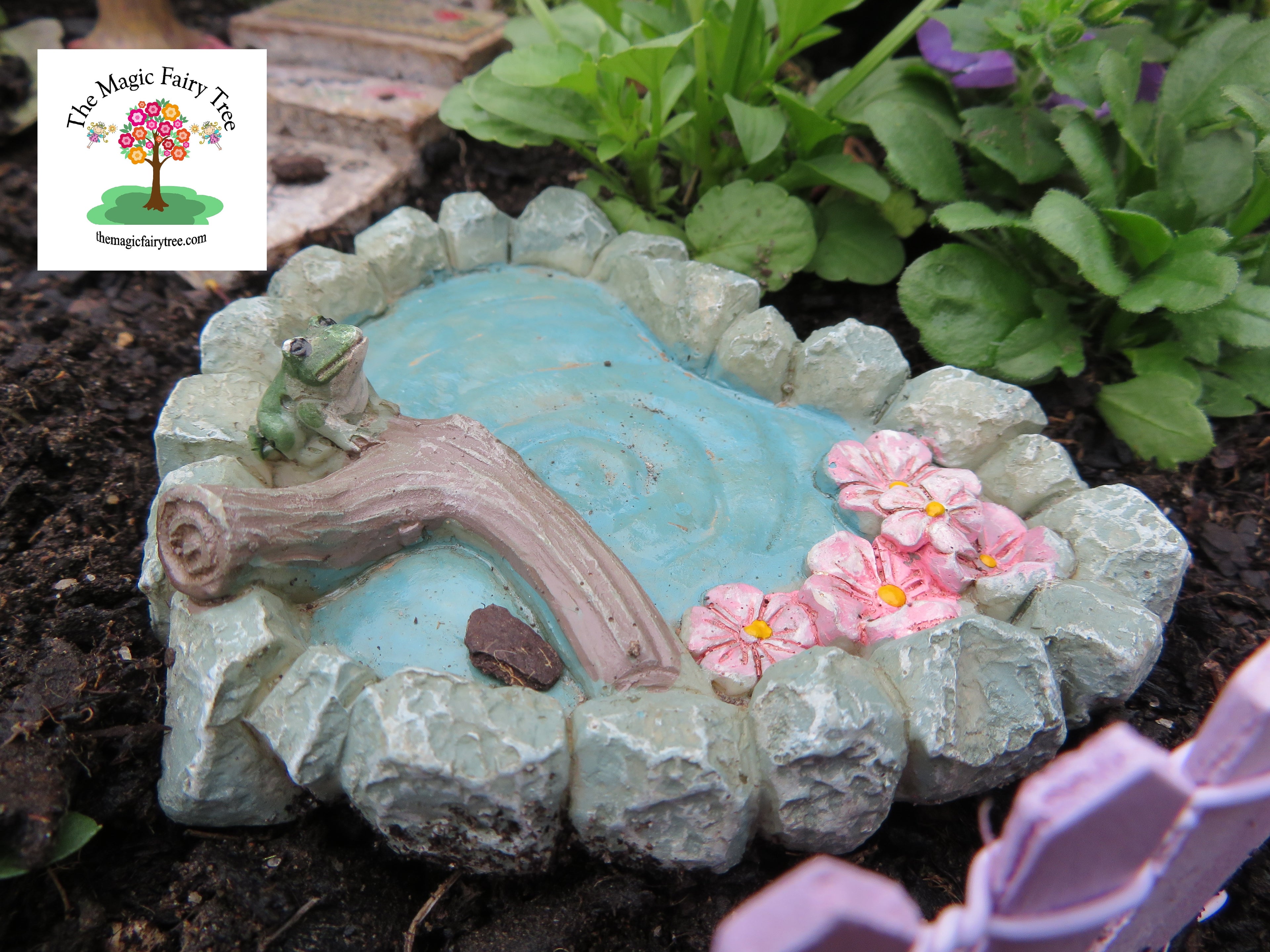 Fairy Garden Heart Pond image 1