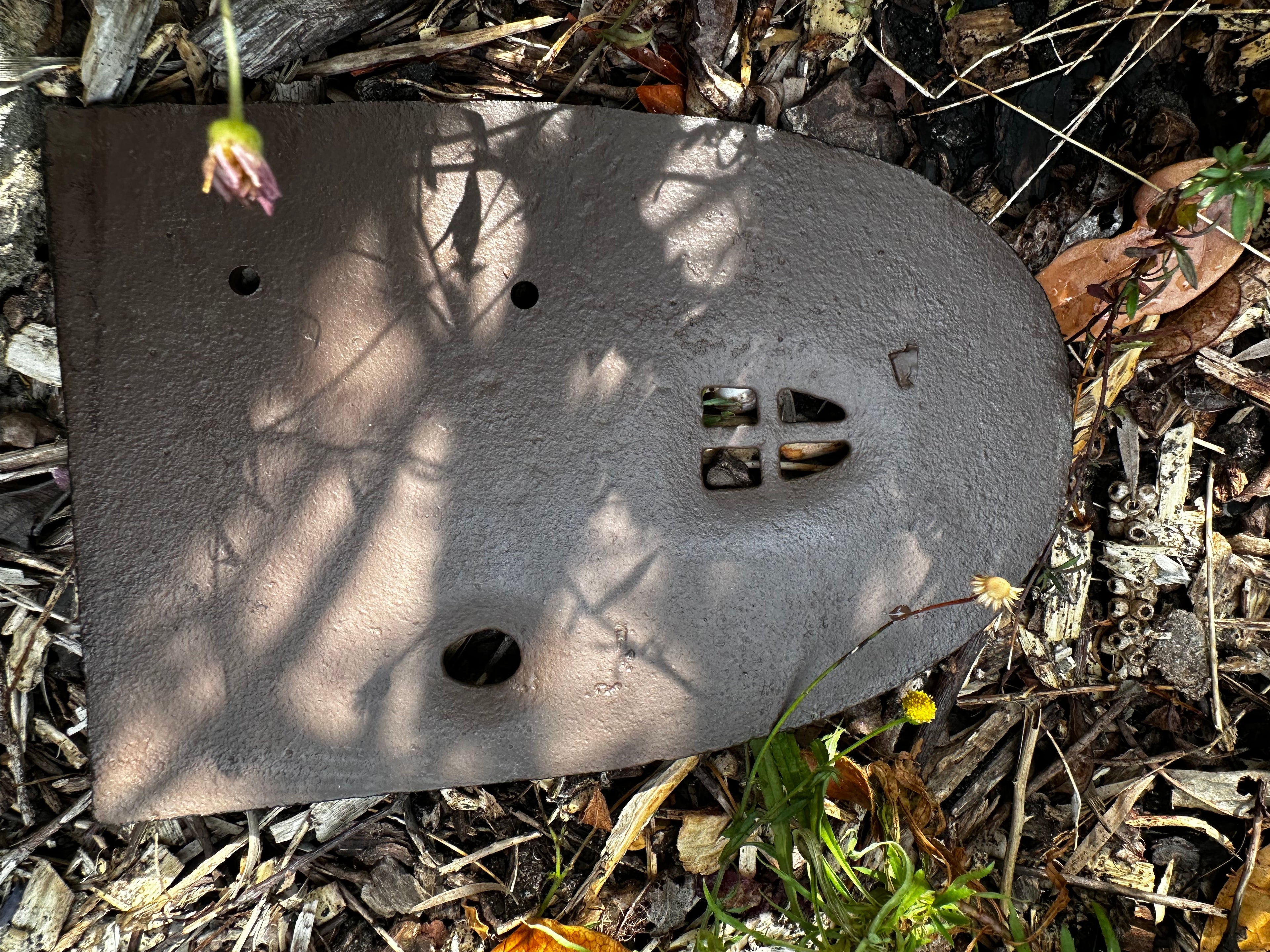 Cast iron fairy door image 2