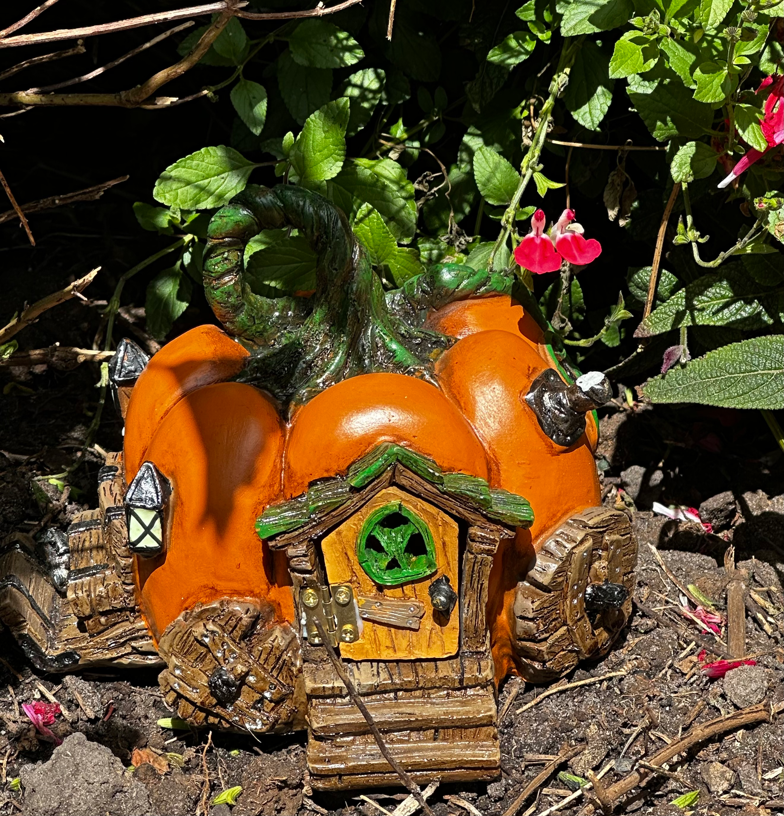 Fiddlehead Pumpkin Carriage Fairy House image 0