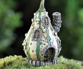 Fiddlehead Micro Striped Gourd House image 0