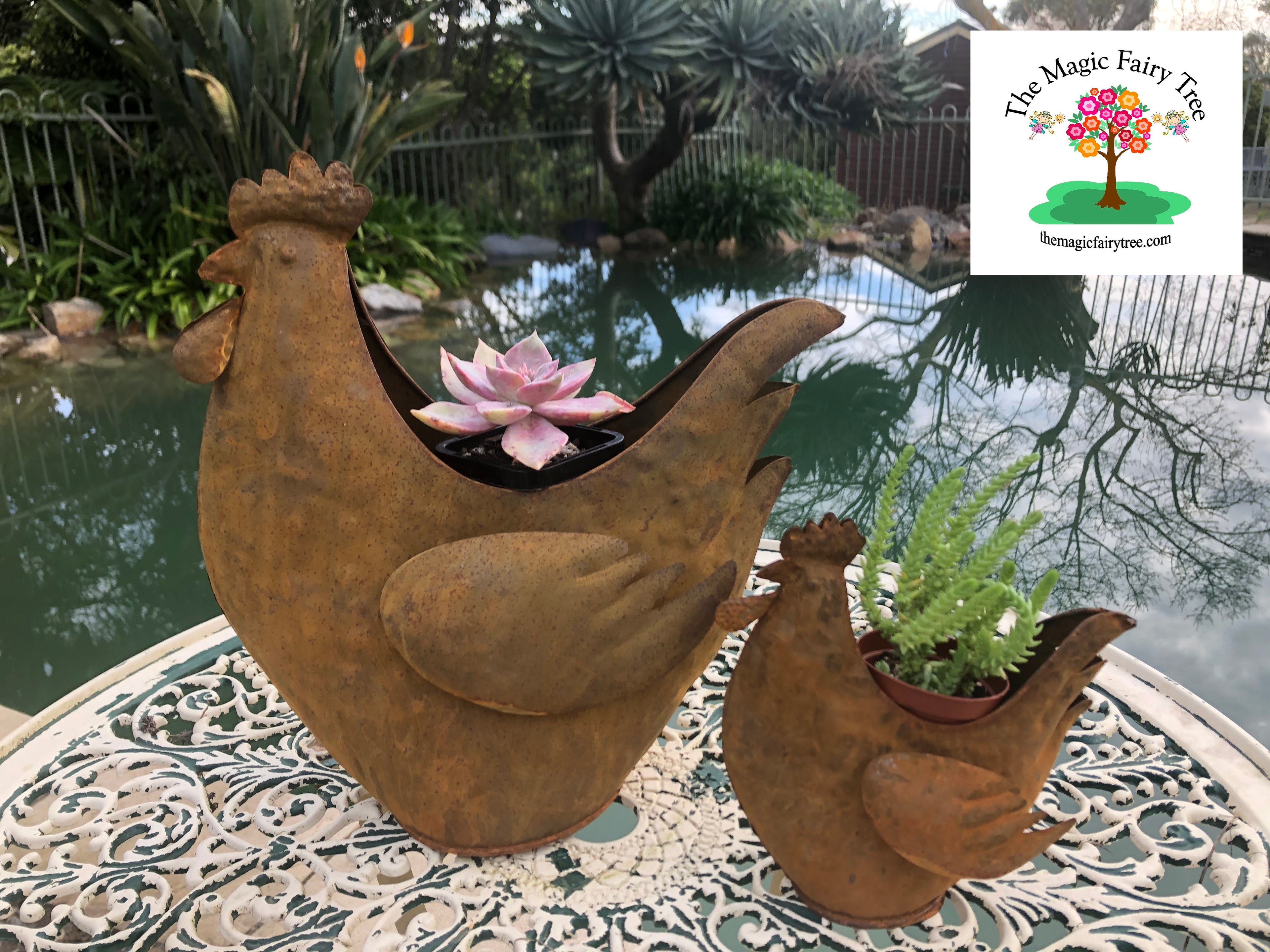 Rusty Chicken Planter image 2
