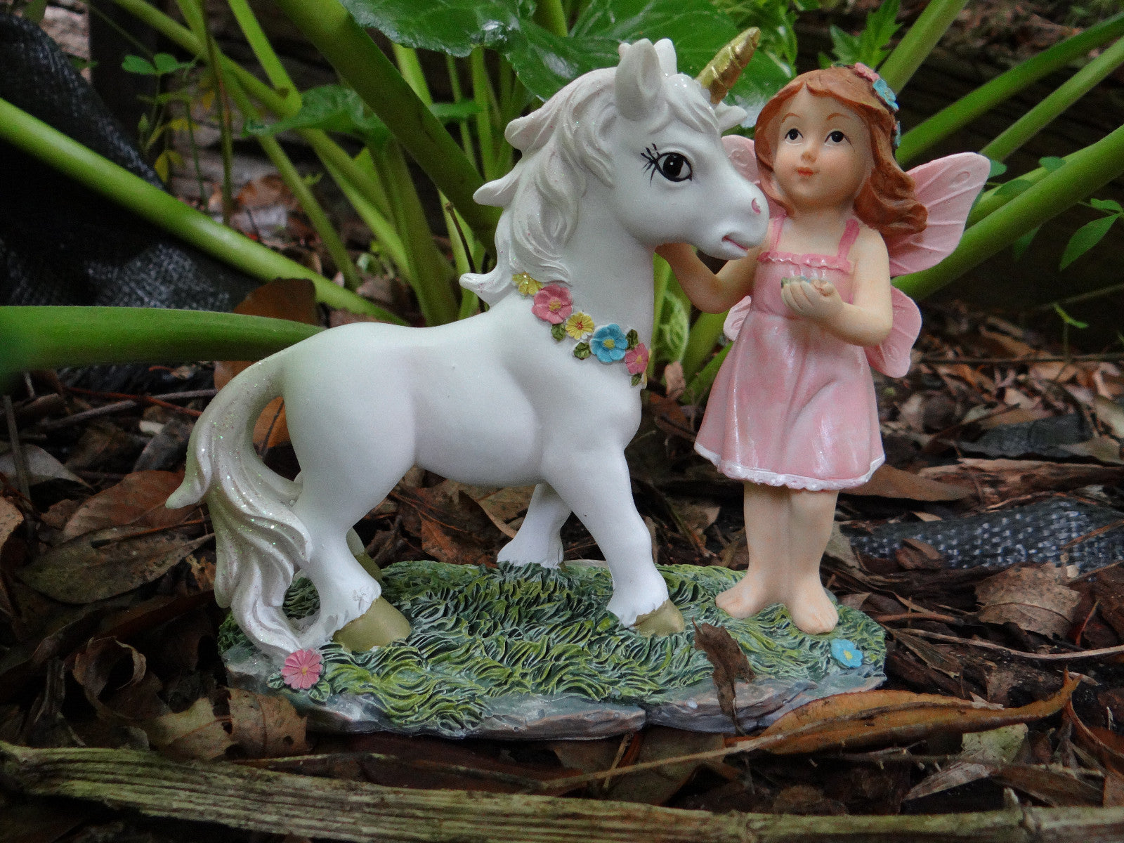 Fairy and unicorn friend figurines