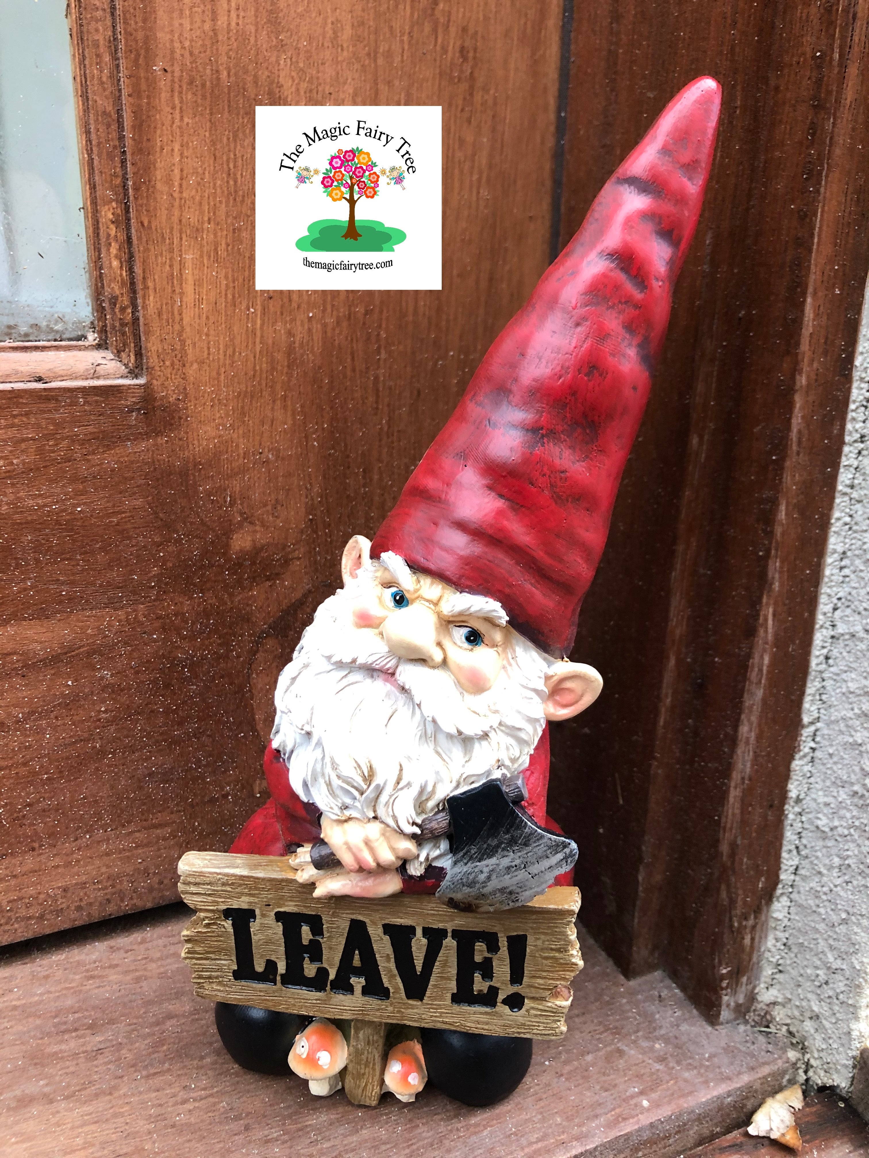 Leave - Novelty Rude Gardening Gnome - Leave image 0