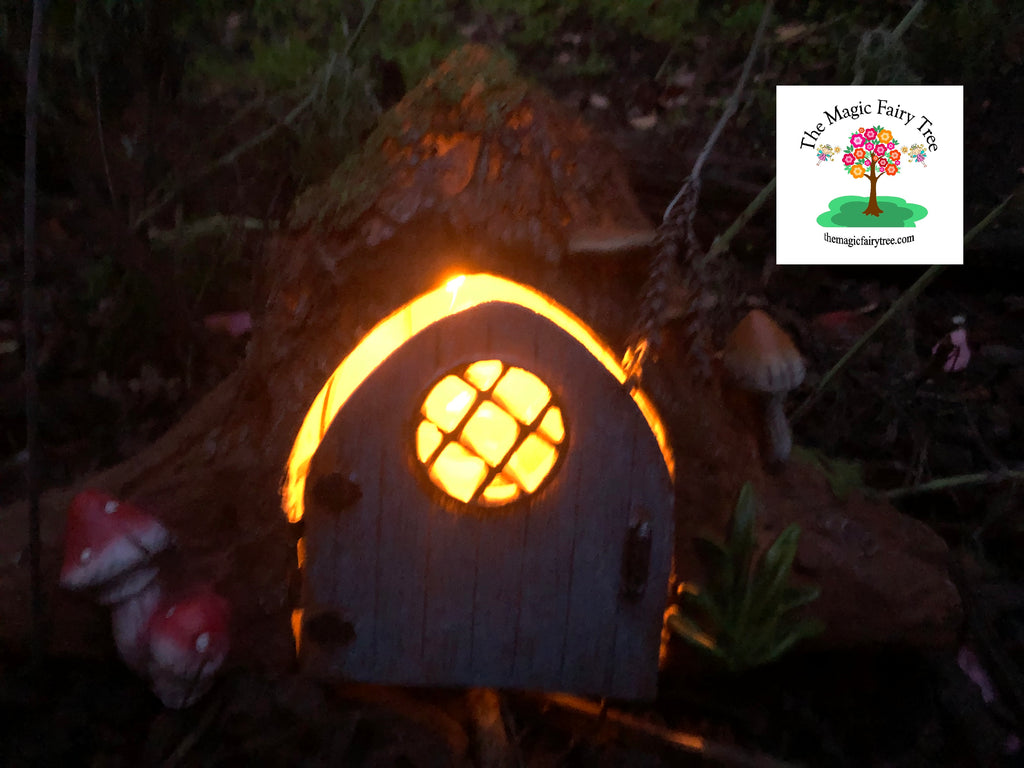 Solar Hobbit House with opening door image 5