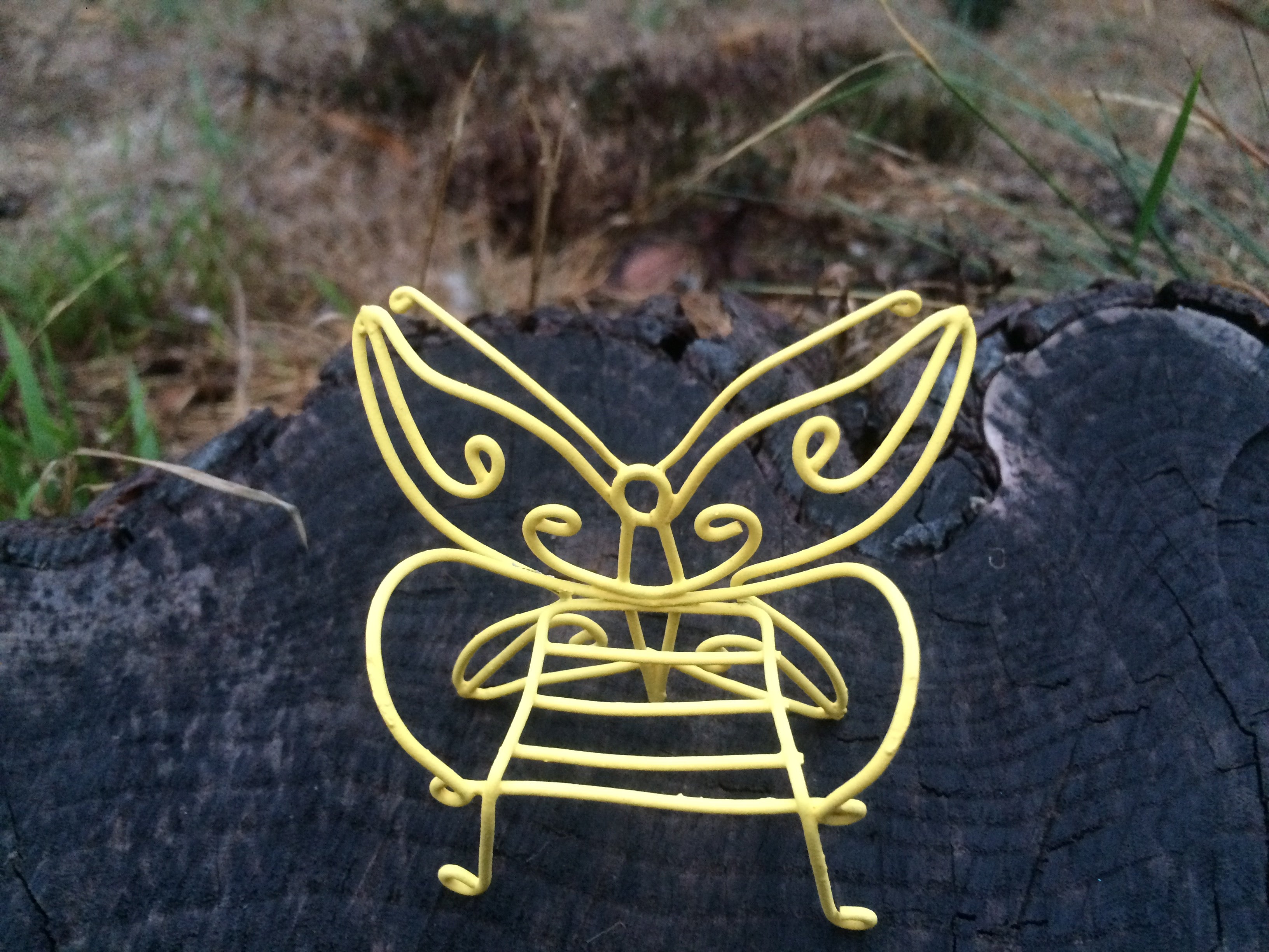 Butterfly chair image 0